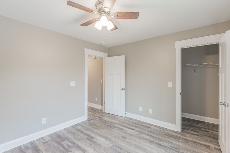 Building Photo - 120 Wildwood Ln
