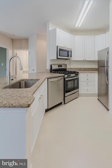 Building Photo - 4200 Mozart Brigade Ln