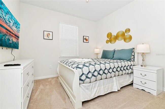 Building Photo - 7212 Oakmoss Loop