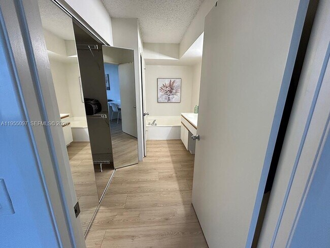 Building Photo - 3400 NE 192 St