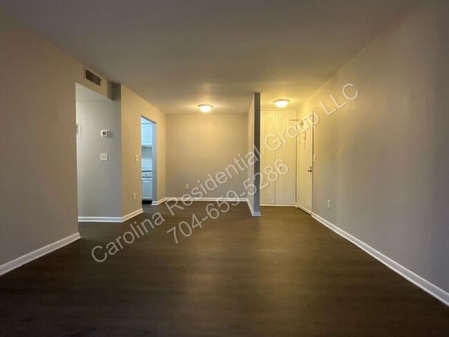 Building Photo - 238 Orchard Trace Ln