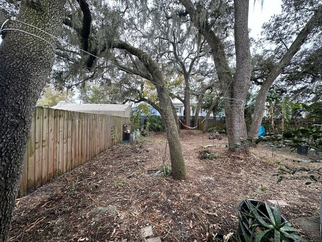 Building Photo - 12270 Fox Hound Ln