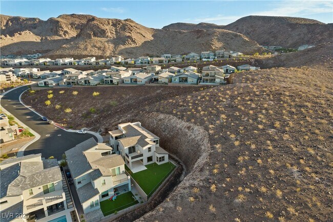 Building Photo - 2008 Peaceful Mesa Ct