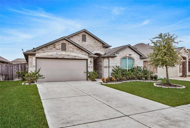 Building Photo - 9539 Summer River Dr