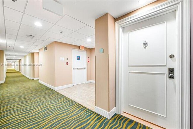 Building Photo - 2401 Collins Ave