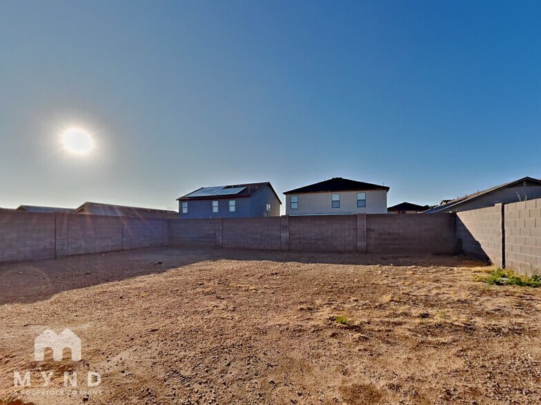 Building Photo - 11791 W Aster Dr