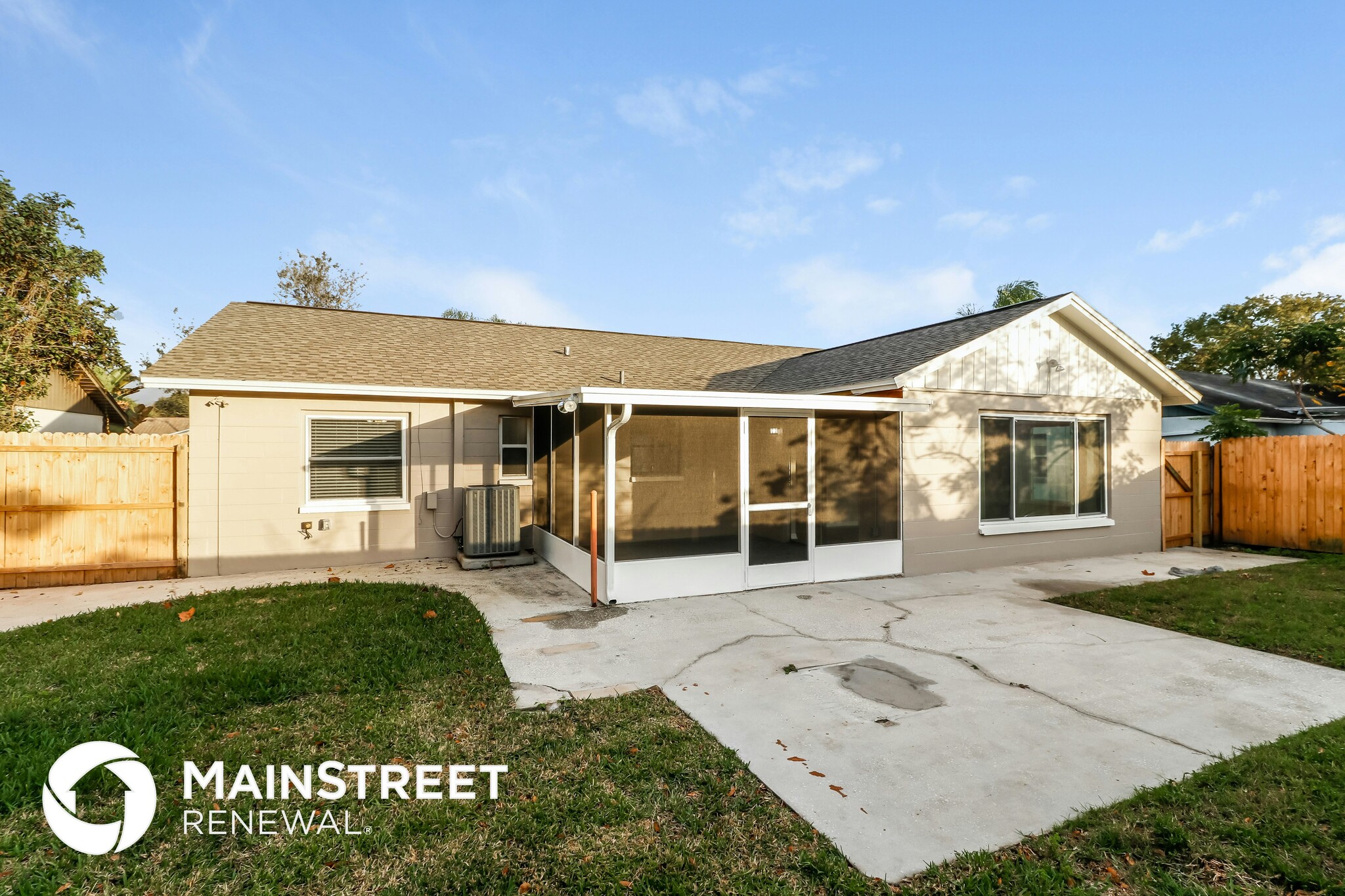Building Photo - 3527 Murrow St