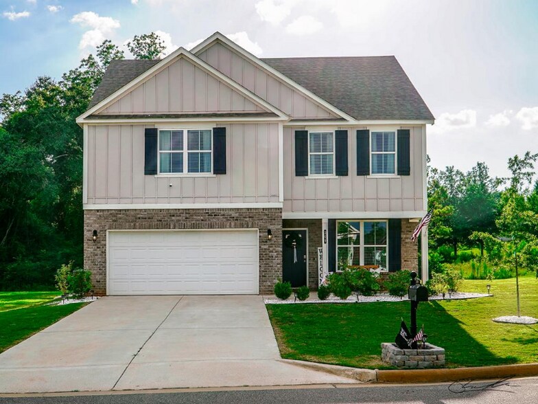 Primary Photo - 309 Overcup Dr