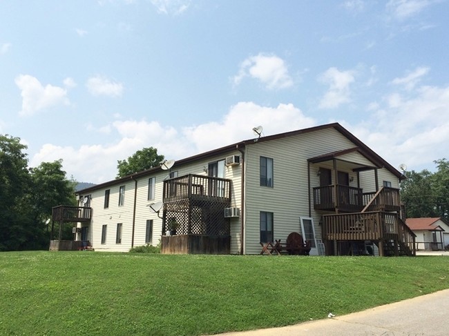 Primary Photo - Mountain View Apartments