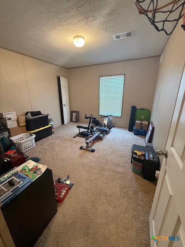 Building Photo - 167 Posey Ranch Rd