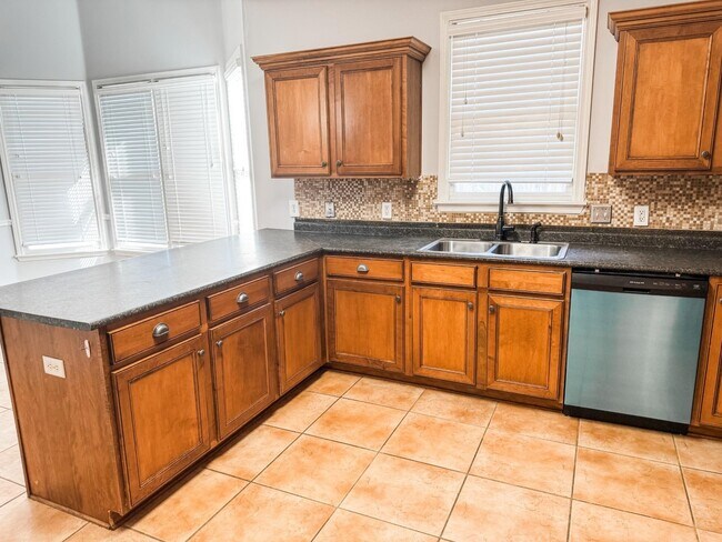 Building Photo - 10438 Cloudy Cape Cove