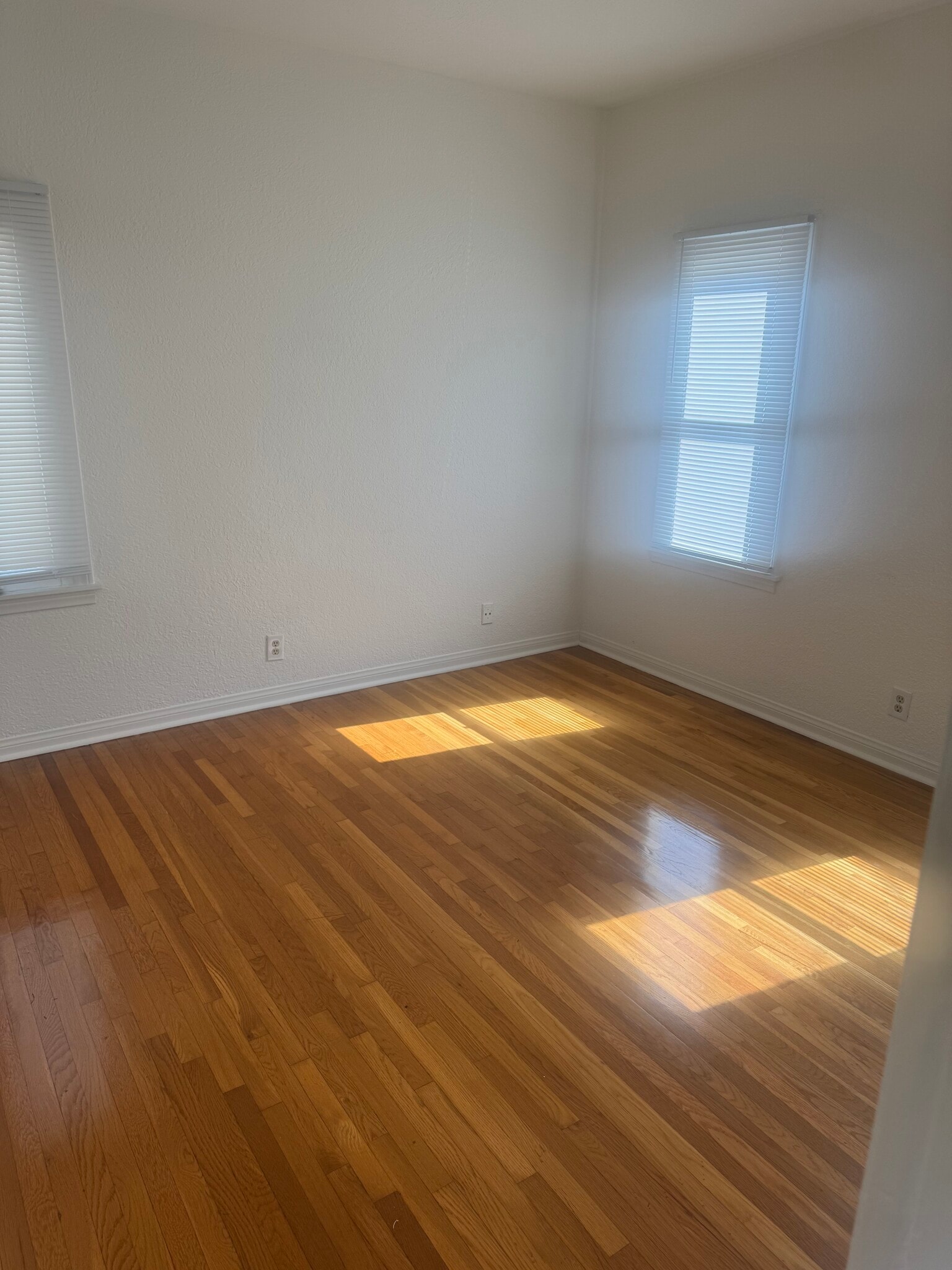 Rear Bedroom - 630 N Spaulding Ave