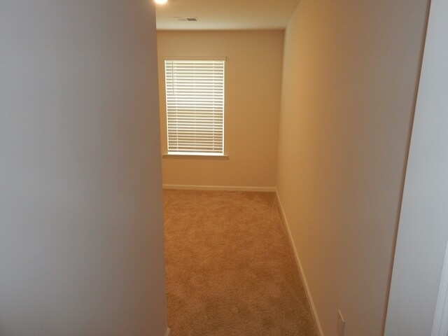 Building Photo - 207 Oakmont Valley Trl