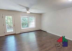 Building Photo - Beautiful Milton 2 Bedroom - Attached Garage!