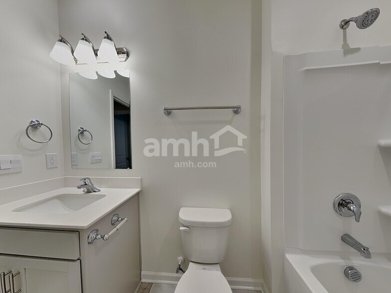 Building Photo - 416 Bryson Blvd