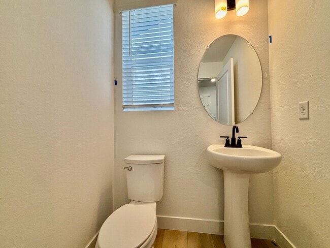 Building Photo - Beautiful Newly Built Home in North Fort C...