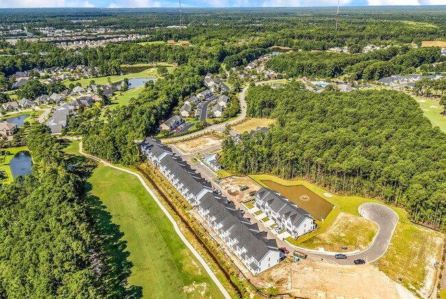 Building Photo - 408 Ireland Way
