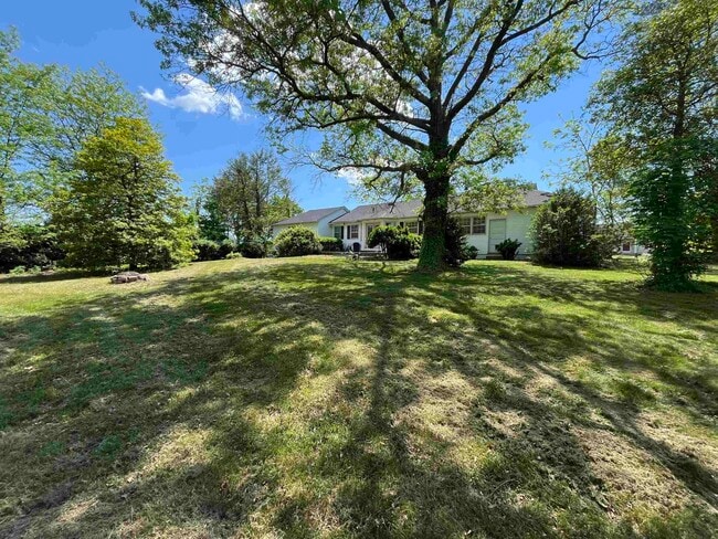 Building Photo - 226 Orchard Ln