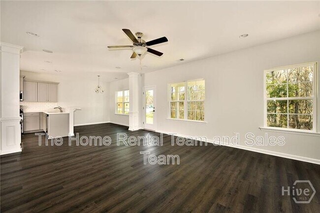 Building Photo - 293 McCrady Dr
