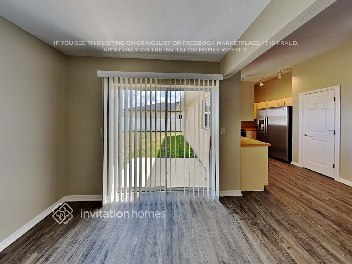 Building Photo - 8657 Pebblebrooke Way