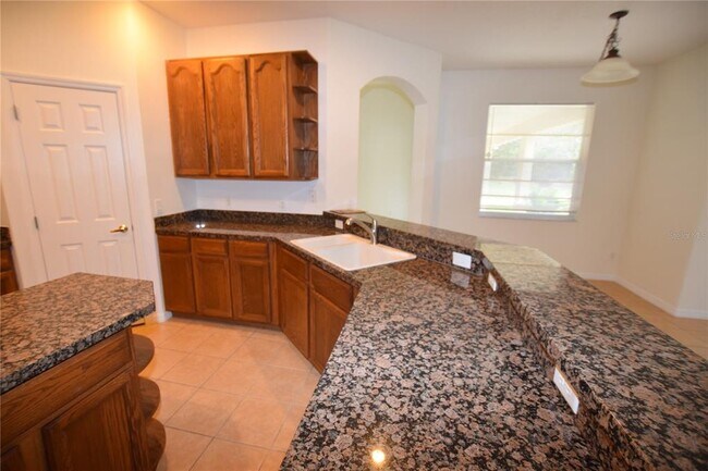 Building Photo - 2604 Lutza Way