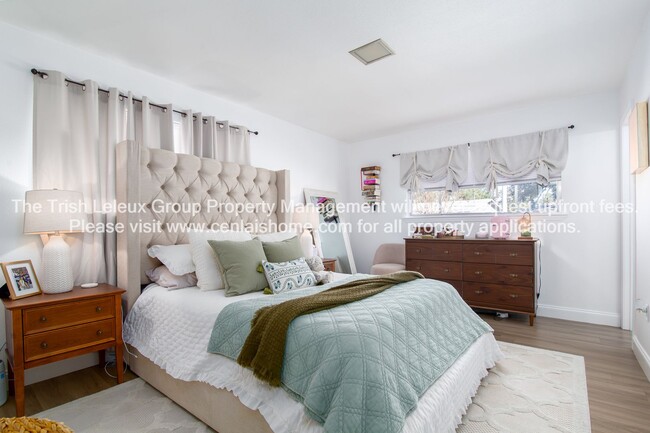 Building Photo - 3 Bed in Alexandria Available