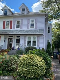 Building Photo - 806 Linwood Ave