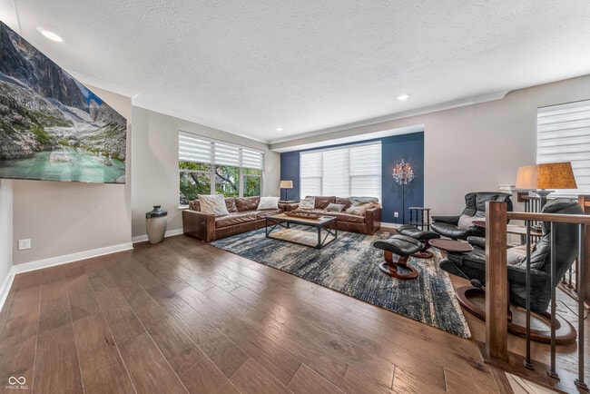 Building Photo - 8244 Bostic Dr