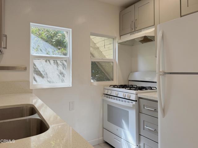 Primary Photo - 1827 Santa Ynez St