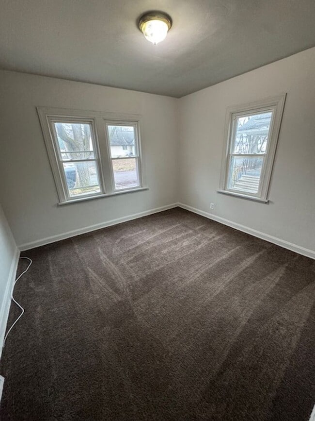 Building Photo - 3415 Holton Ave