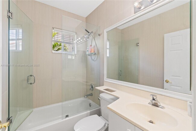 Building Photo - 21396 Marina Cove Cir