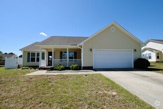 Building Photo - 1445 Avoncroft Dr