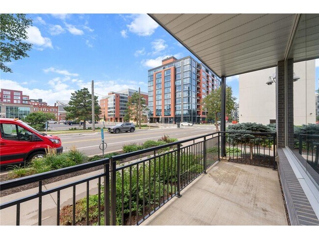 Building Photo - 1120 S 2nd St