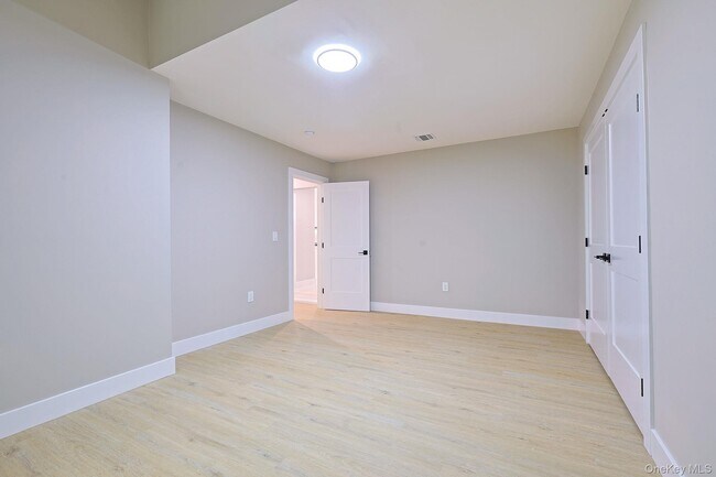 Building Photo - 46 Finkle Rd