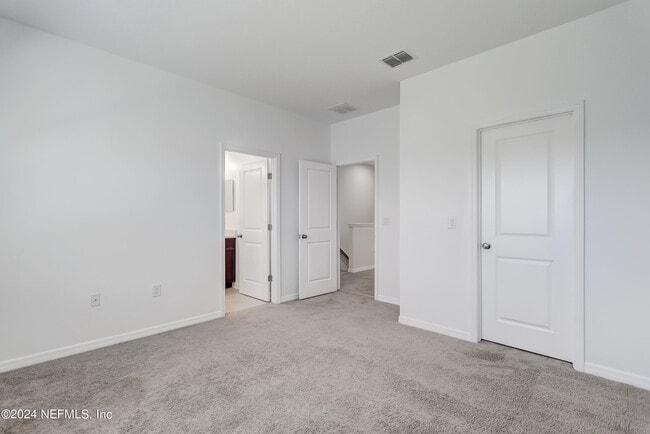 Building Photo - 13115 Annie’s Walk Dr