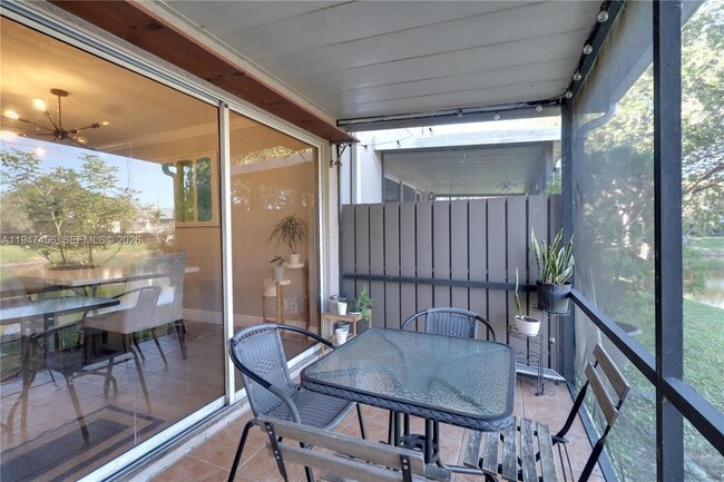 Building Photo - 2149 Discovery Cir W