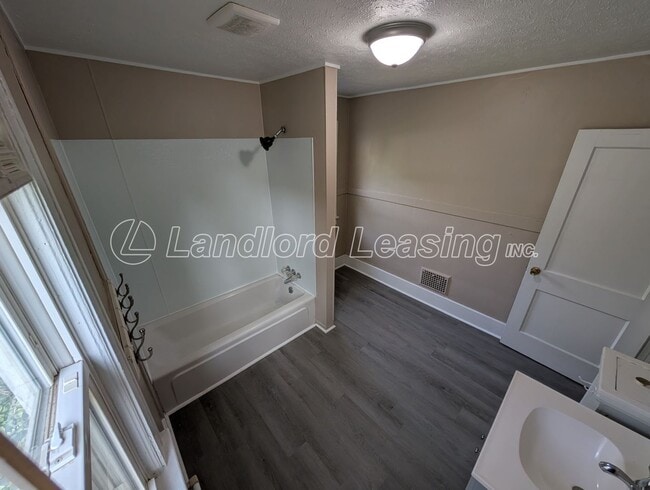 Building Photo - Character-Filled 3-Bedroom Colonial