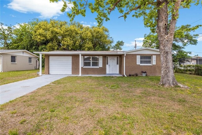 Building Photo - 10803 Hyssop St