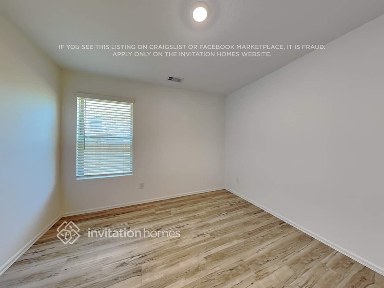 Building Photo - 22711 Bolanzo Ln