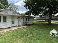 Building Photo - 277 Maloney Rd