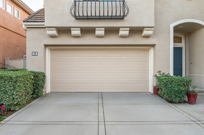 Building Photo - Gated Newport Coast 4BR w/ Pool Access
