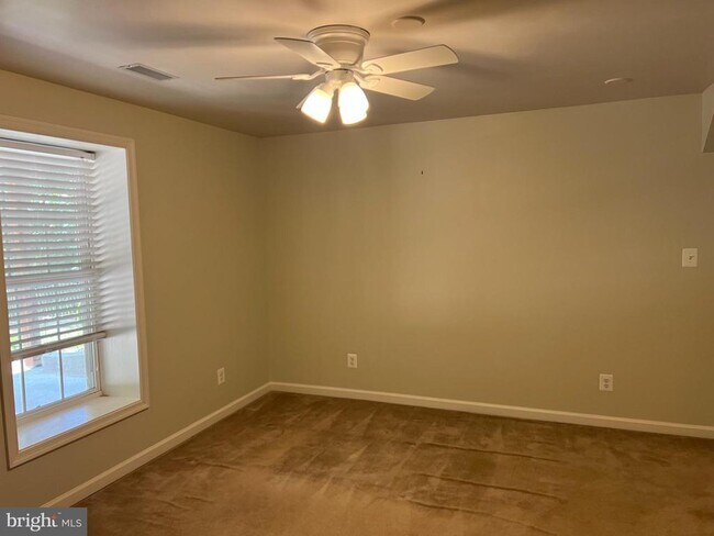 Building Photo - 7 Brannigan Dr