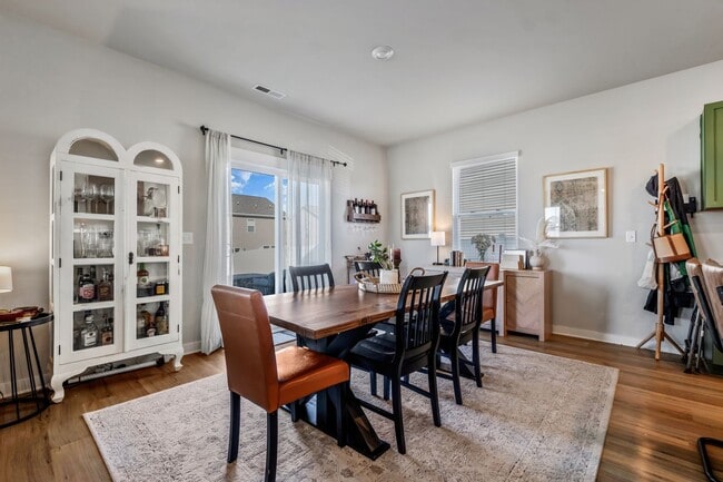 Building Photo - 1006 Baltusrol Ln