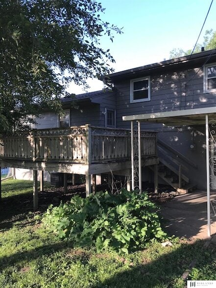 Building Photo - 2612 S 61st Ave