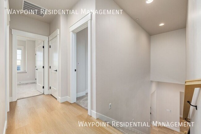 Building Photo - 3570 E Interstellar Ct