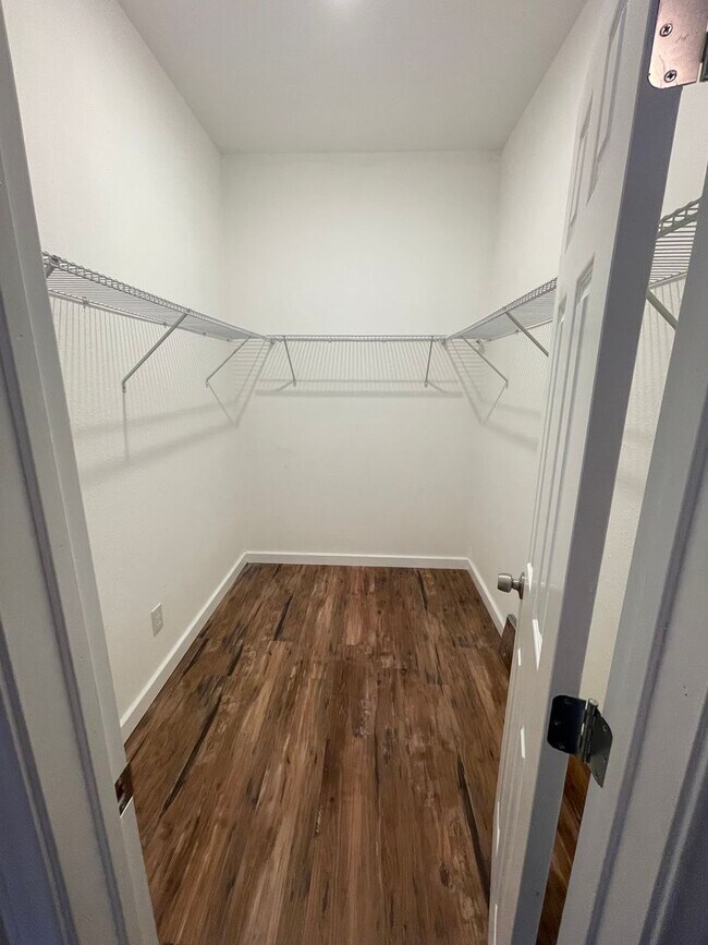 Building Photo - PRICE DROP!! NEW ON MARKET / BRAND NEW HOME