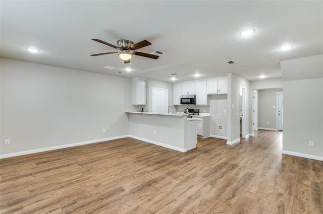 Building Photo - 5700 Giddyup Ln