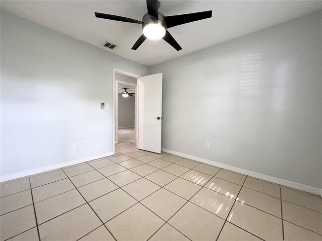 Building Photo - 7925 Napoleon St