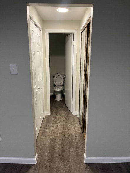 Building Photo - 9787 Hellingly Pl