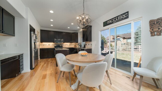 Building Photo - Immaculate 5 Bedroom Home in Wolf Ranch